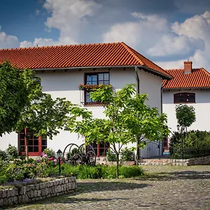 Hotel apartamentowy Za Murem